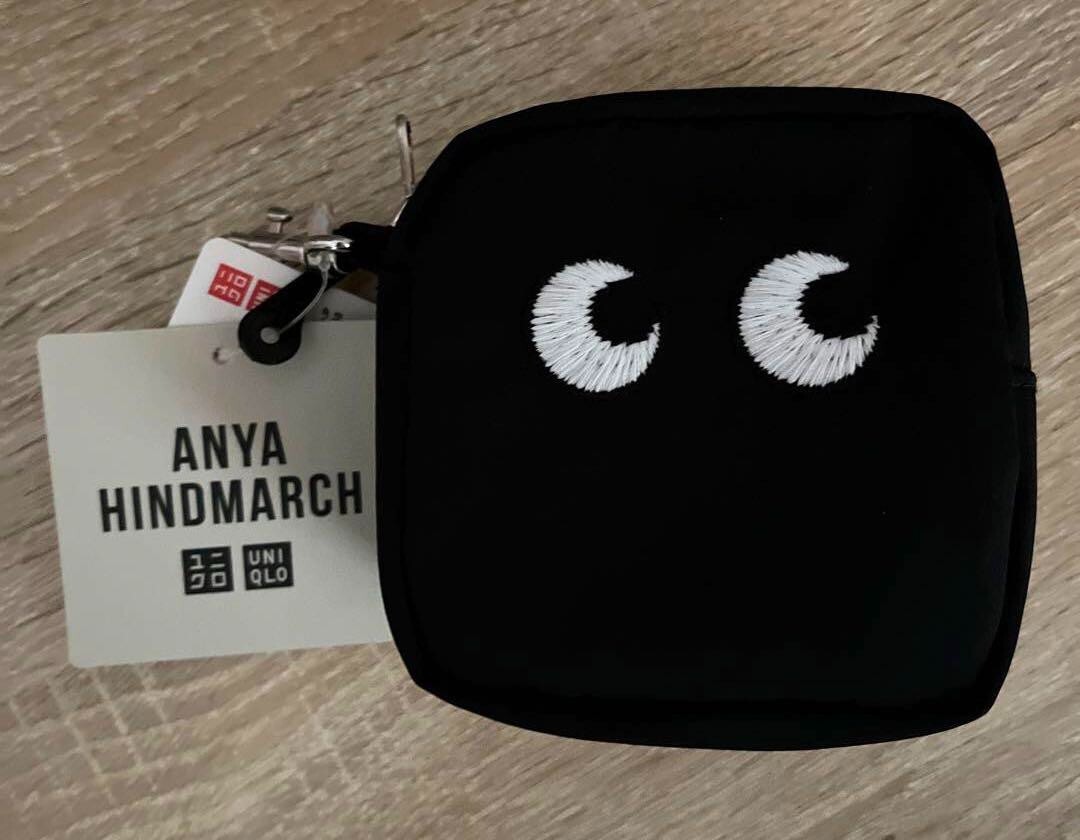 Anya Hindmarch The Universal Bag Seijo Ishii Limited and UNIQLO