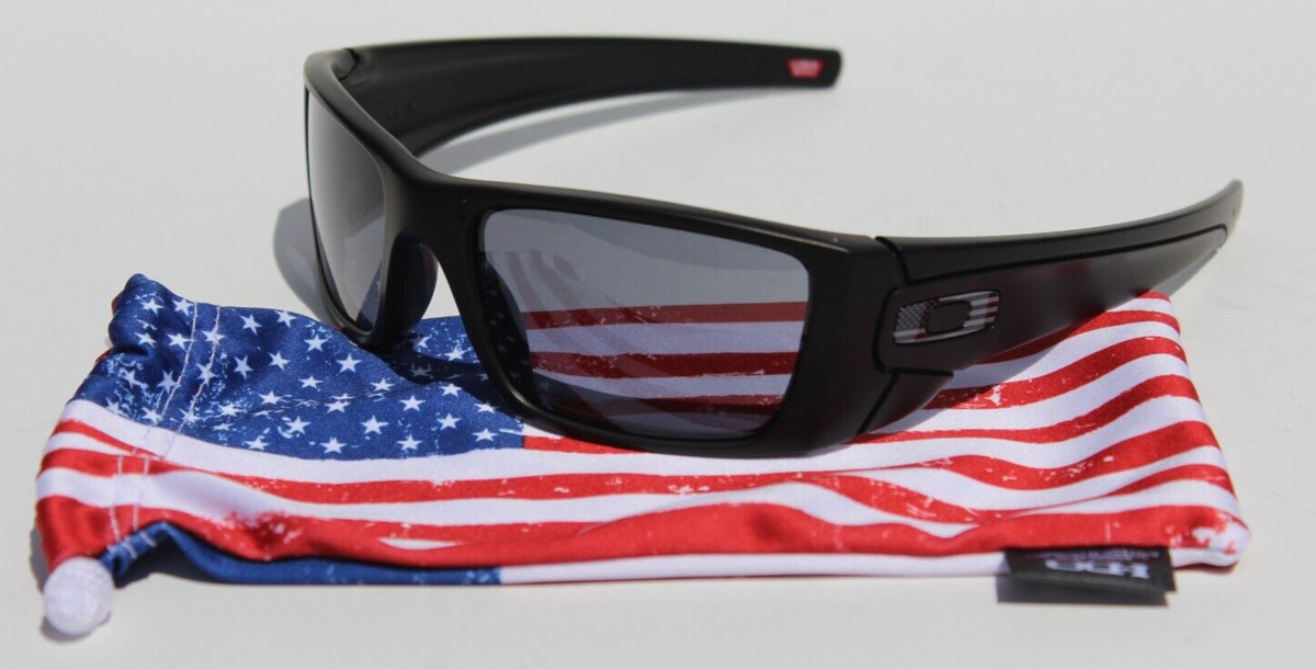 Oakley SI Gascan Sunglasses - USA Flag - Matte Black / Gray Lens