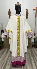 WHITE  VESTMENT CHASUBLE & STOLE