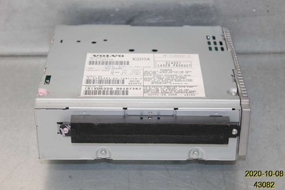ORIGINAL Audio VOLVO V50 (545)  2010