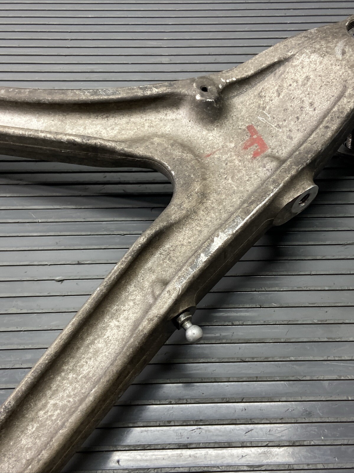 2010-2015 Audi R8 42 Front Left Lower Control Arm Assembly 70k Miles OEM
