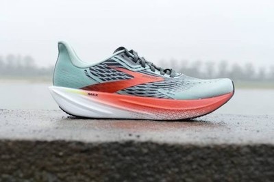 BROOKS Hyperion Max - neutraler Damen-Laufschuh - GR. 41 -Blue Surf/Cherry/Night
