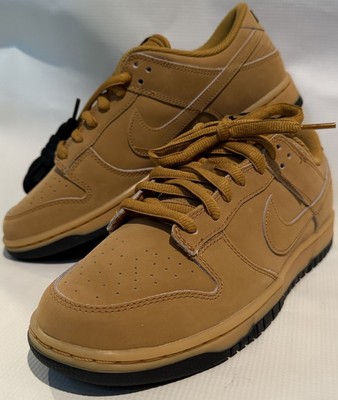 Size 9 - Nike Dunk SE Low Wheat