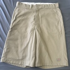 Dickies Mens 34 Relaxed Fit 13' Multi Pocket Work Shorts Beige Khaki Pinstripe