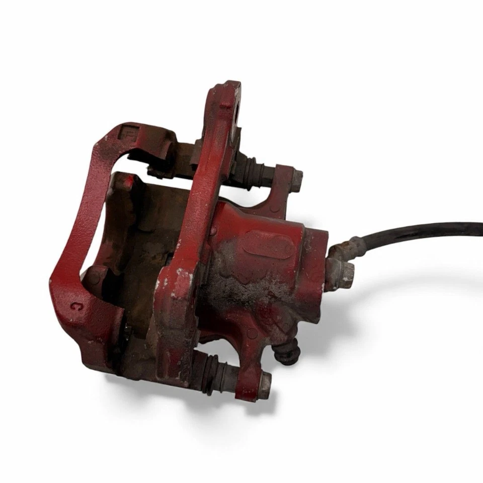 Pinza de freno trasera derecha del lado del pasajero Lexus IS350 IS250 2014-2015 OEM F SPORT Foto 4 de 4