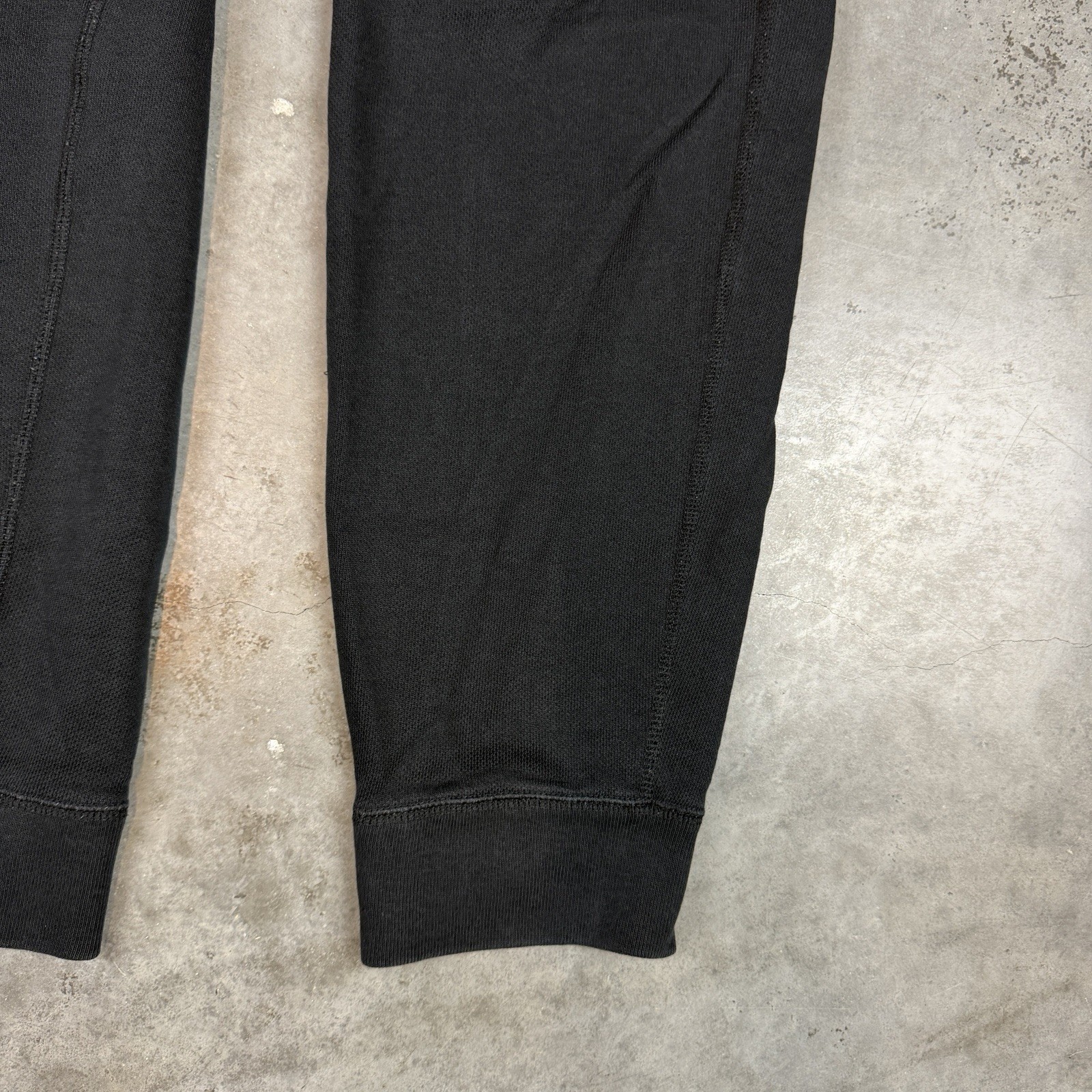 Uniqlo Sweat Pants Mens Large Black Stretch Pockets Comfort Preowned thumbnail 3