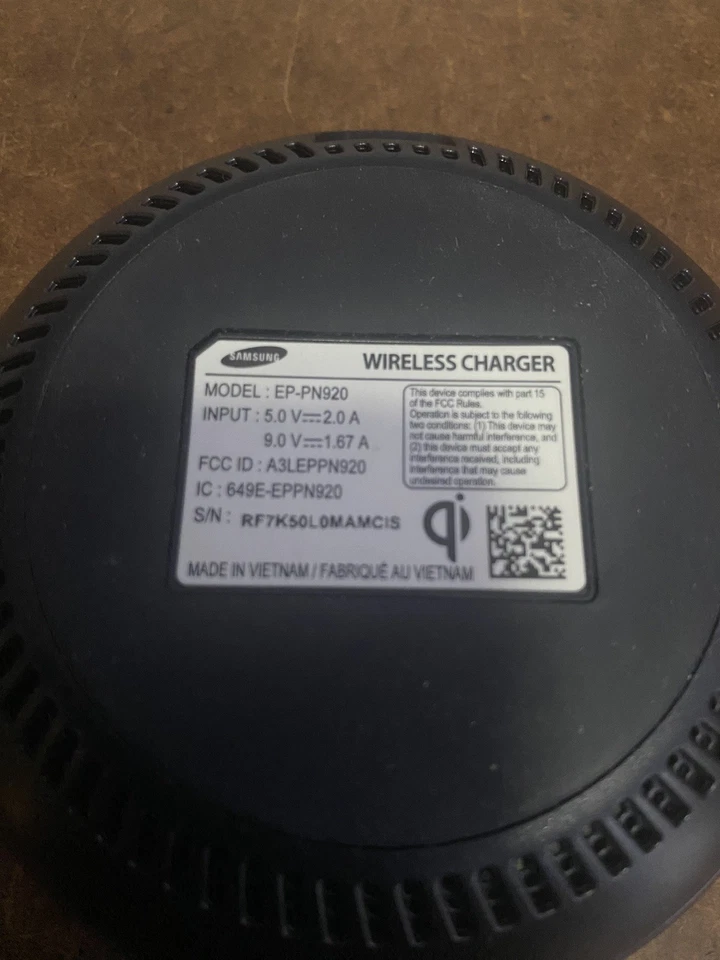 Samsung Qi Wireless Fast Charger Charging Pad - Blue - Image 4 of 4