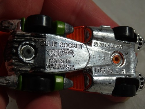 Hot Wheels 2015 1:64 Mattel Orange Ollie Rocket HW City - HW Space Team - Imagen 6 de 6