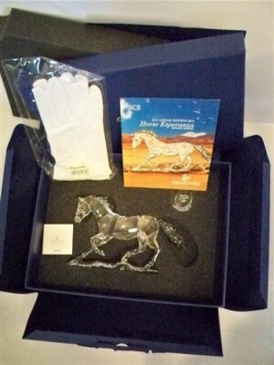 SWAROVSKI SCS 2014 AE ESPERANZA CRIOLLO HORSE SET WITH FOAL
