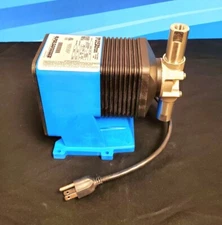Pulsafeeder Chemical Metering Pump - 12 GPD / 250 psi / 316SS: LBS2SA-ATS2-XXX