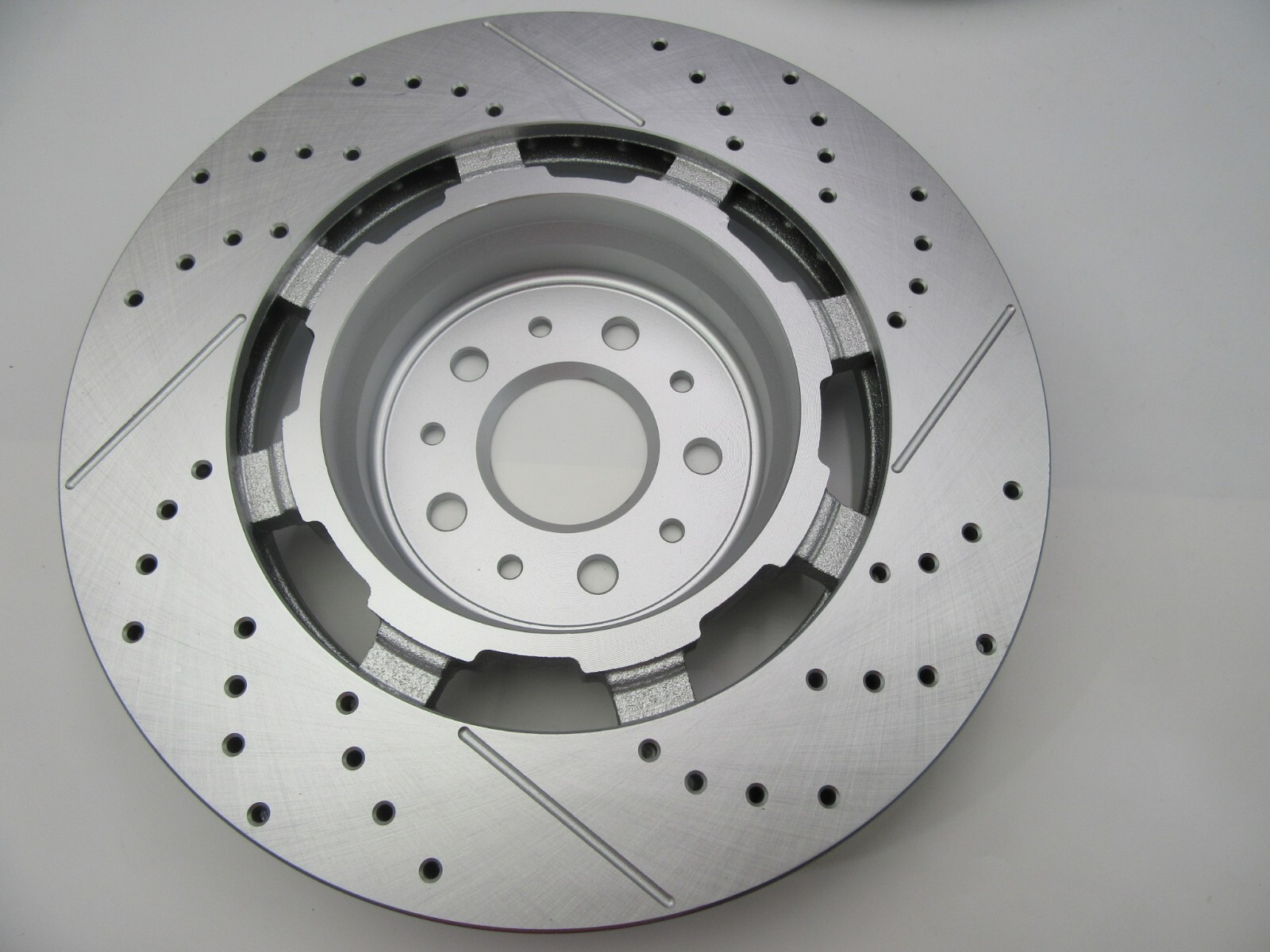 Maserati GranTurismo Gt front rear brake pads and rotors LOW DUST