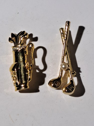 2 VINTAGE GOLF RELATED PINS BAG & CLUBS GOLD TONE