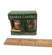 2003 Yankee Candle and Holder/ Christmas Theme