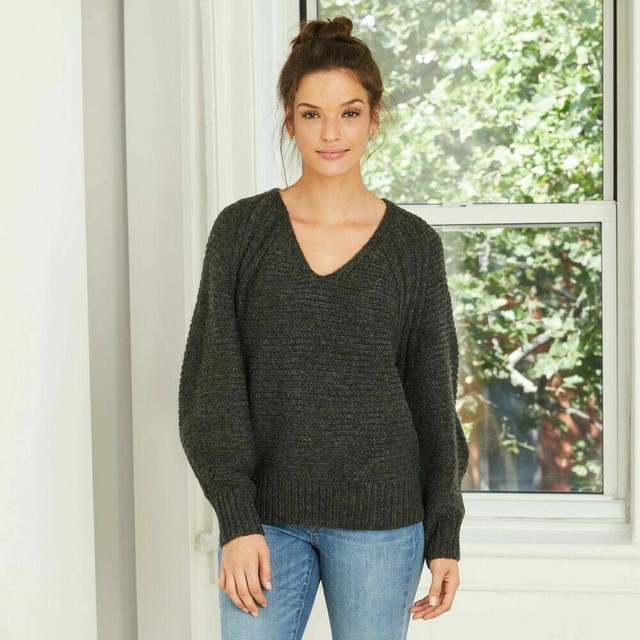 Long Sleeve V Neck Pullover Sweater 