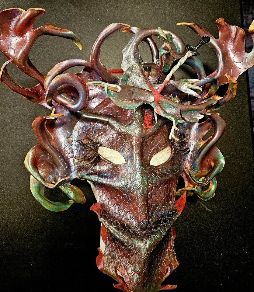 Кожаная маска дракона с детским драконом ручной работы - Изображение 2 из 4