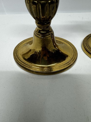 Antiguo candelabro de latón dorado a juego base ovalada pátina natural ornamentada - Imagen 5 de 17