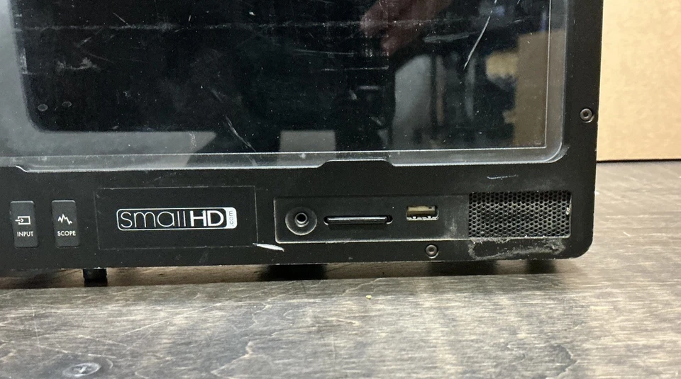 SmallHD 1303 HDR 13" LED Production Monitor w/ Battery Mount, Sun Hood & Case - Image 4 of 4