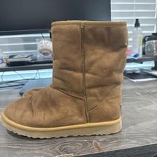 Women s UGGs Size 8