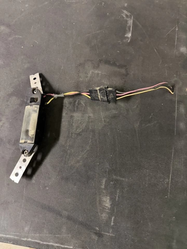 81-93 Dodge Ram caminhão painel mapa luz lâmpada interior primeira geração Cummins D W250 W350 - Imagem 3 de 3