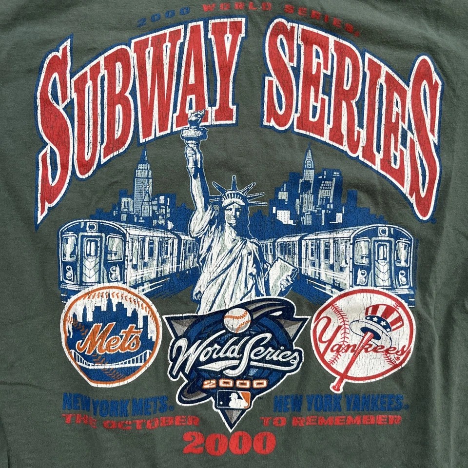 Camiseta Mitchell & Ness Para Hombres Serie M Subway 2000 Yankees Mets Verde Manga Corta Foto 3 de 4