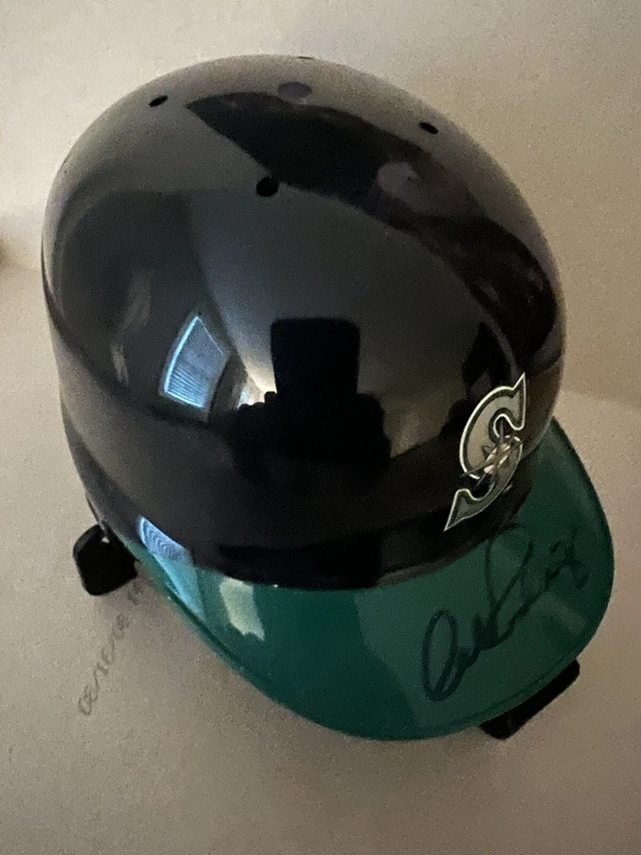 Alex Rodriguez autographed signed Seattle Mariners mini batting helmet - Image 3 of 4