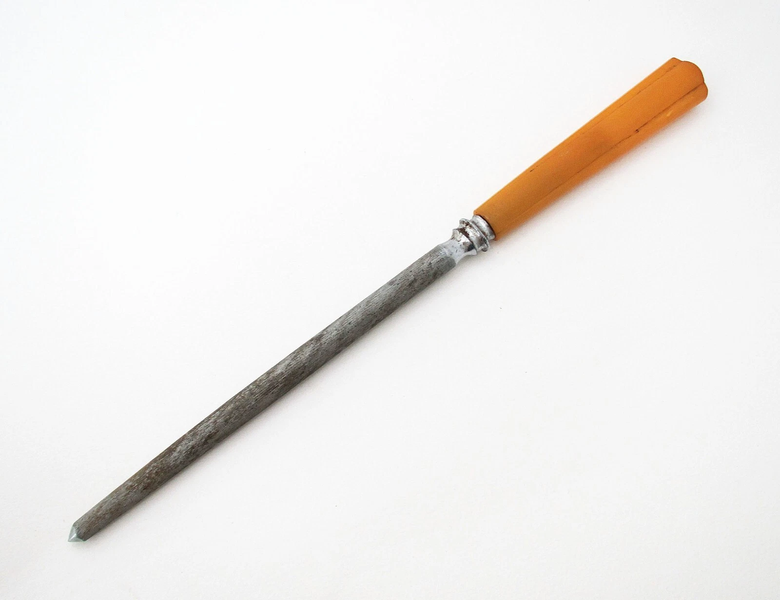 Sheffield B.Thomas Art Deco Knife Sharpening Rod Honing Steel Bakelite England