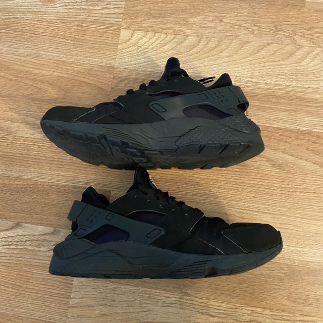 all black huaraches size 8