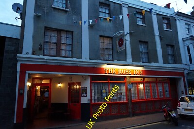 Photo 6x4 The Rose Inn Ventnor A public house on Pier Street, Ventnor.  h c2015