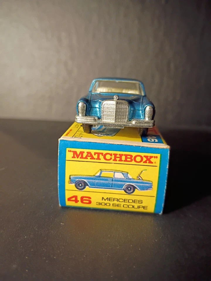 Matchbox #46C Mercedes Benz 300 SE 1968 Blue In Crisp Original F2 Script Box - Image 2 of 4