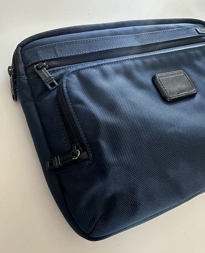 Tumi Aplha For Microsoft Surface Pro iPad Case Portfolio Soft Padded Cover Blue - Image 4 of 4