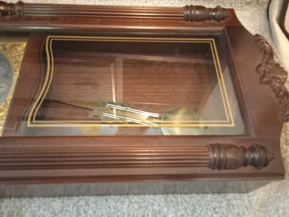 Howard Miller - Image 4 of 4