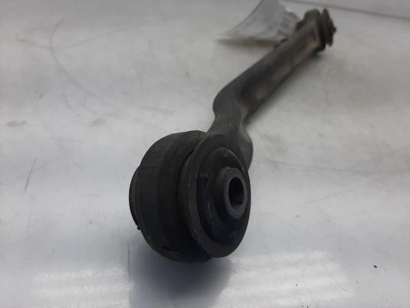 Brazo de control inferior trasero 00-10 CHEVROLET SUBURBAN 1500 15286145 Foto 4 de 4