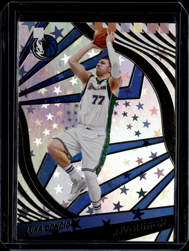 Luka Doncic 2021-22 Panini Revolution #33 Astro Dallas Mavericks