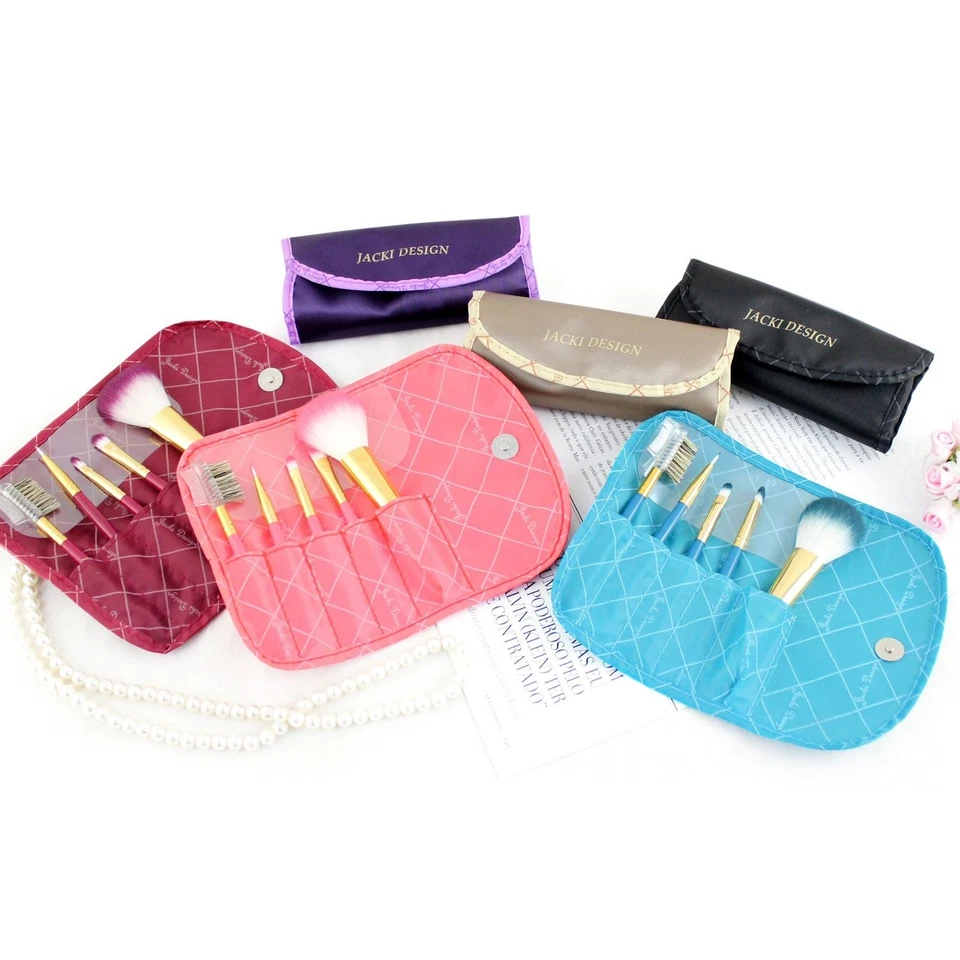 Jacki Design Vintage Allure 5 предметов Косметика Макияж Набор Щеток и Сумка Черные - Изображение 3 из 3