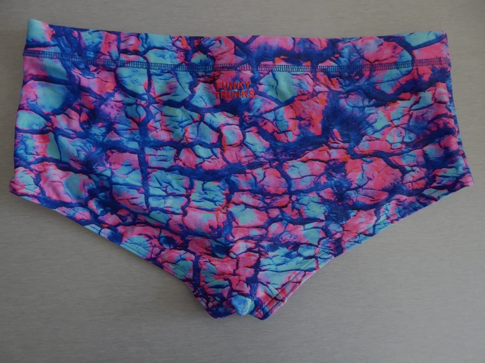 Funky Trunks Badehose Jungen Gr. 176 blau/rot - Bild 2 von 3