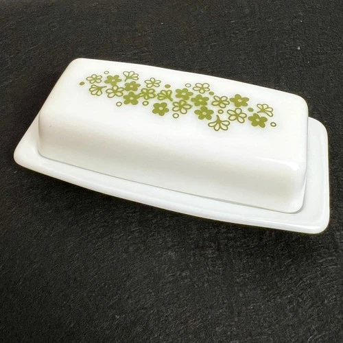 Pyrex Made in USA Vtg Crazy Daisy Green Spring Blossom 7 inch Butter Dish w/Lid
