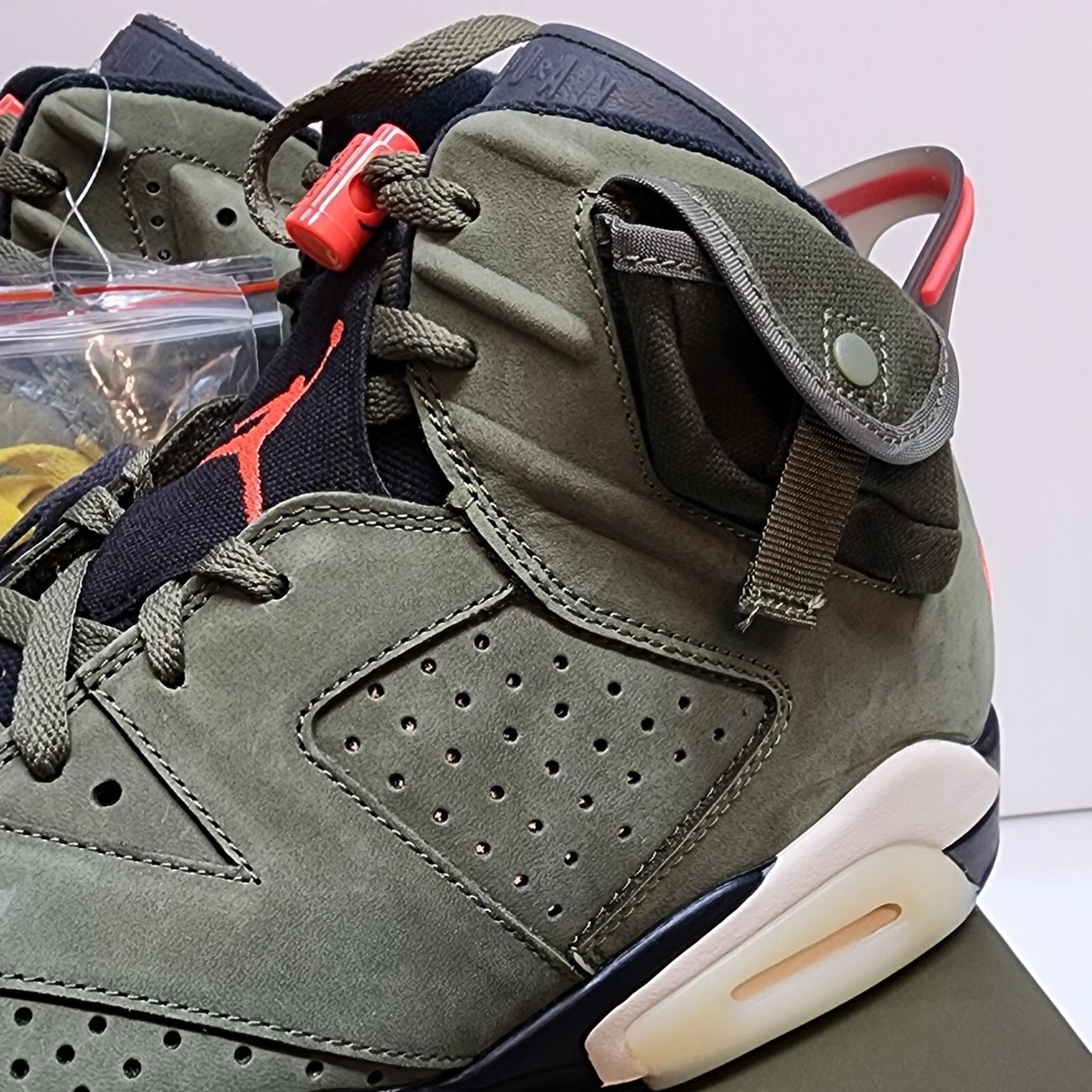 Nike Air Jordan Retro 6 Travis Scott Olive CN1084-200 Authentic Sz