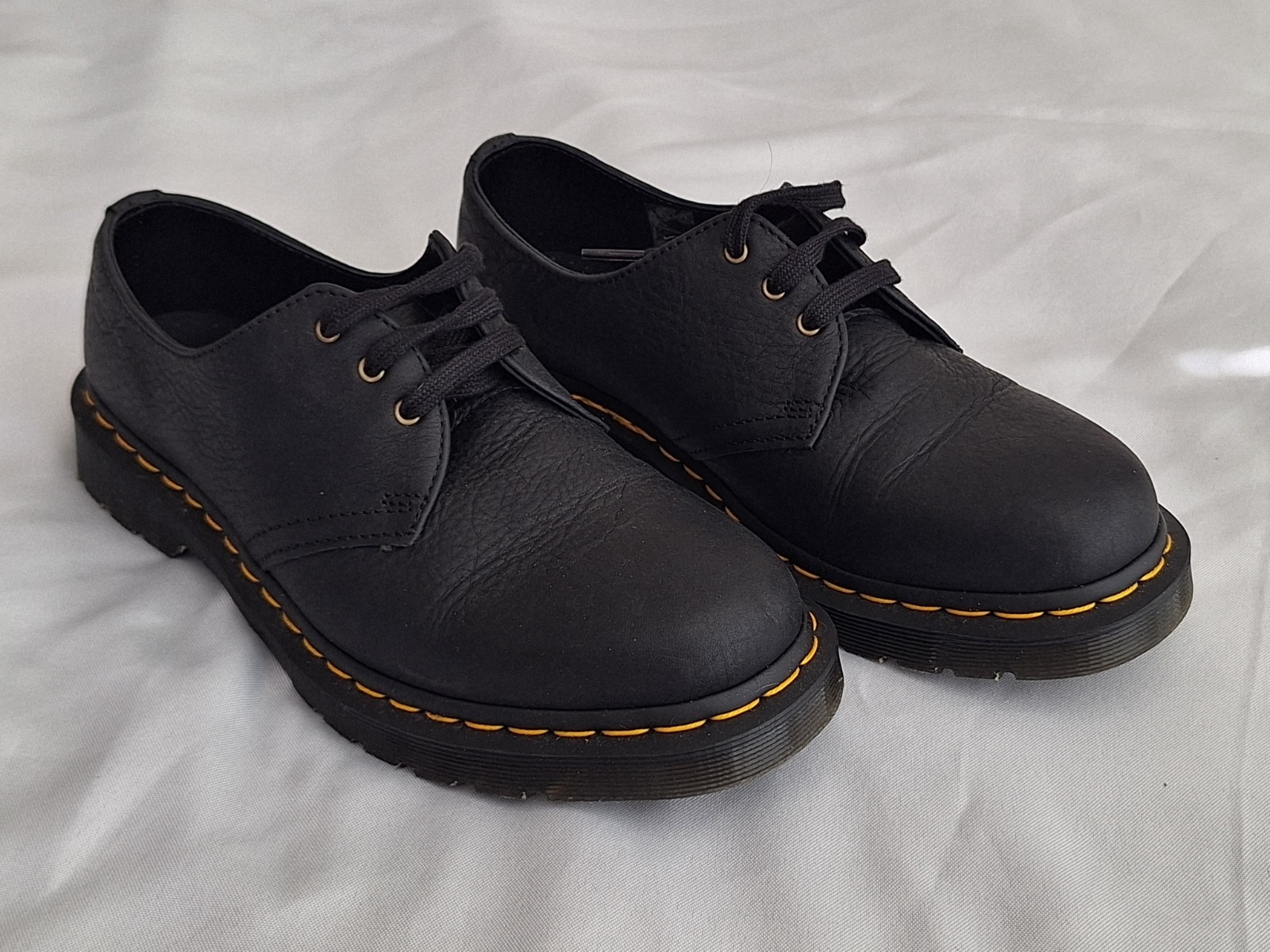 Doc Dr. Martens 1461 Oxford Shoes Black Leather Unisex US Men's 8 / Women's 9 image 2