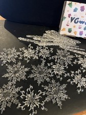 32 Piece Christmas Snowflake  Icicles Ornaments Set. Plastic- Awesome  NEW 