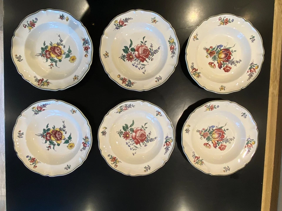 Très beau Service de table Villeroy & Bosch ( 70 pièces ) - Photo 3/4