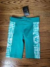 Nike YOUTH Girls' Trophy Green Tie-Dye Training Bike Shorts Large