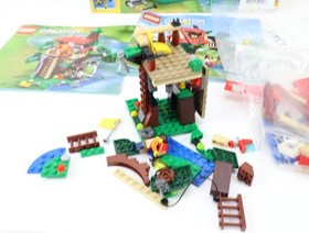 LEGO &reg; Creator 31053 building kit "tree house adventure"/original packaging