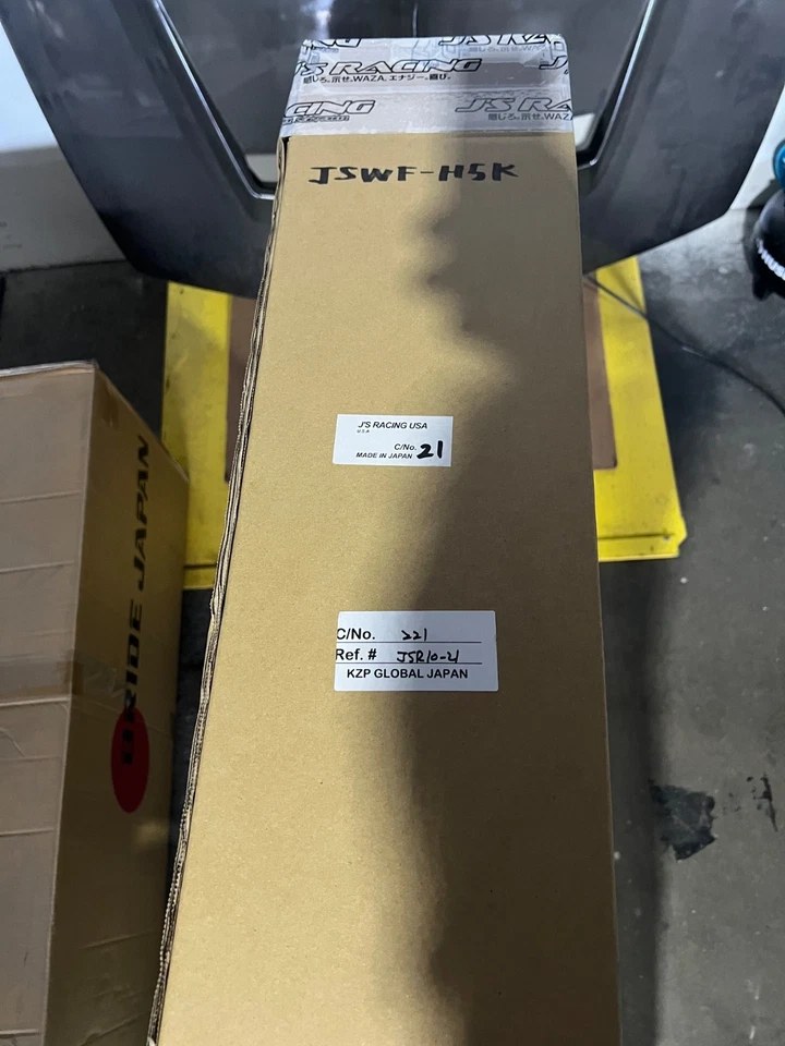 Guardabarros delantero ancho J'S RACING PARA HONDA CIVIC EK9 B16B JSWF-H5K Foto 2 de 2