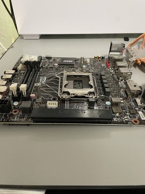 MSI Gaming Trident 3 Intel H110 Ms-b9061 Ms-b906 DDR4 Motherboard