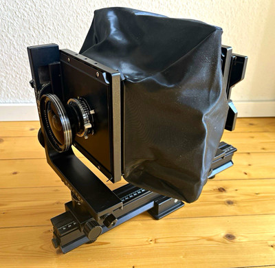 Horseman LE Großformatkamera + Objektive: Sinar, Rodenstock, Canon EF-Adapter