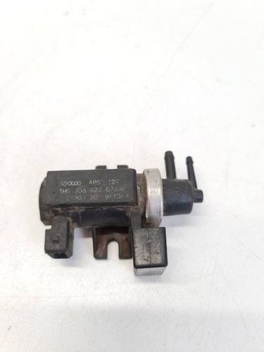 Volkswagen Golf IV 2002 Diesel 96kW Turbolader Druckwandler Magnetventil