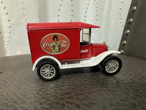 Coca-Cola diecast toy car PickUp Track