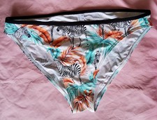 Esprit Damen Bikinihose,  Zebra Beach,  Gr. 40, Neu mit Etikett!