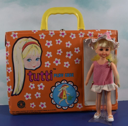 RARE 1965 TUTTI ORANGE DAISY Play Case Yellow Handle Chris DOLL & CLOTHES