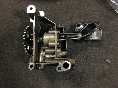FORD FOCUS 2.0 TDCI ENGINE OIL PUMP 